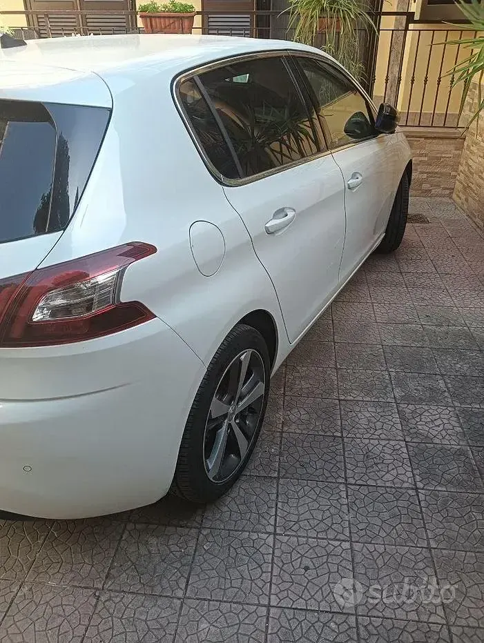 Usata Peugeot 308 120 CV (88 kW) 2016 Bianco Berlina