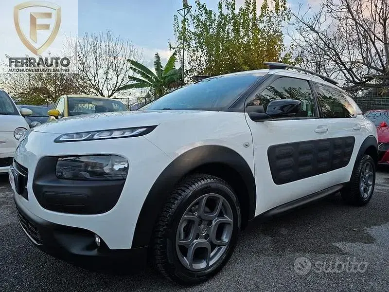 Usata Citroën C4 Feel 82 CV (60 kW) 2014 Bianco SUV