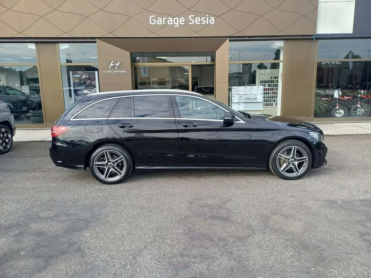 Usata Mercedes C220 Business 194 CV (142 kW) 2018 Nero Berlina