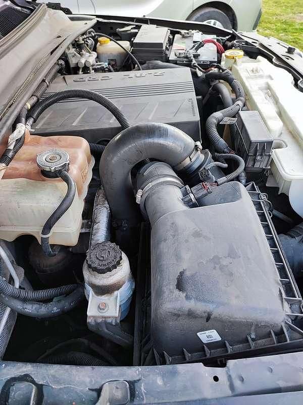 Usata Jeep Cherokee Limited 177 CV (130 kW) 2010 Nero SUV