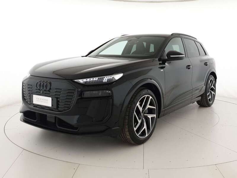 Nero mito metallizzato Nuova 2025 Audi Q6 e-tron S-Line SUV | 78.000 € (Super prezzo) - Immagine 1/4