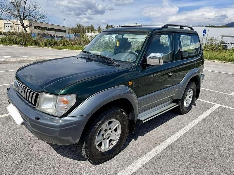 Usado Toyota Land Cruiser 125 CV (91 kW) 1999 Verde SUV