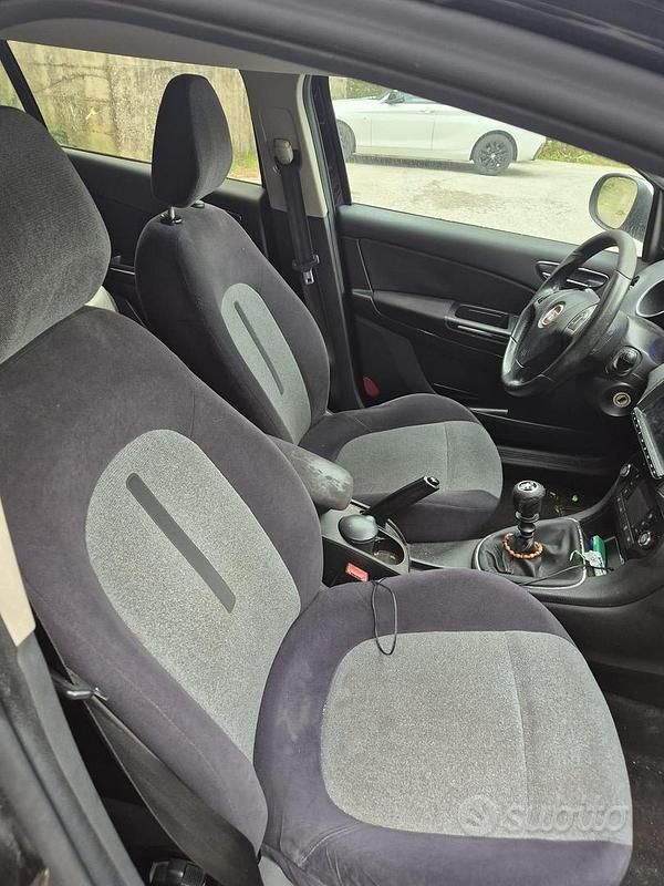 Usata Fiat Bravo 120 CV (88 kW) 2012 Utilitaria