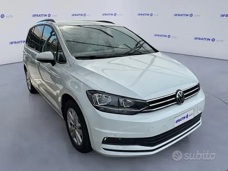 Usata VW Touran Business 150 CV (110 kW) 2021 Bianco Monovolume