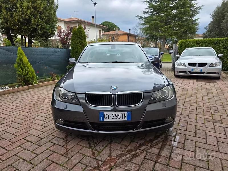 Usata BMW 320 163 CV (119 kW) 2005 Grigio Berlina