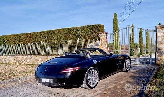 Usata Mercedes SLS AMG 571 CV (419 kW) 2011 Nero Cabrio