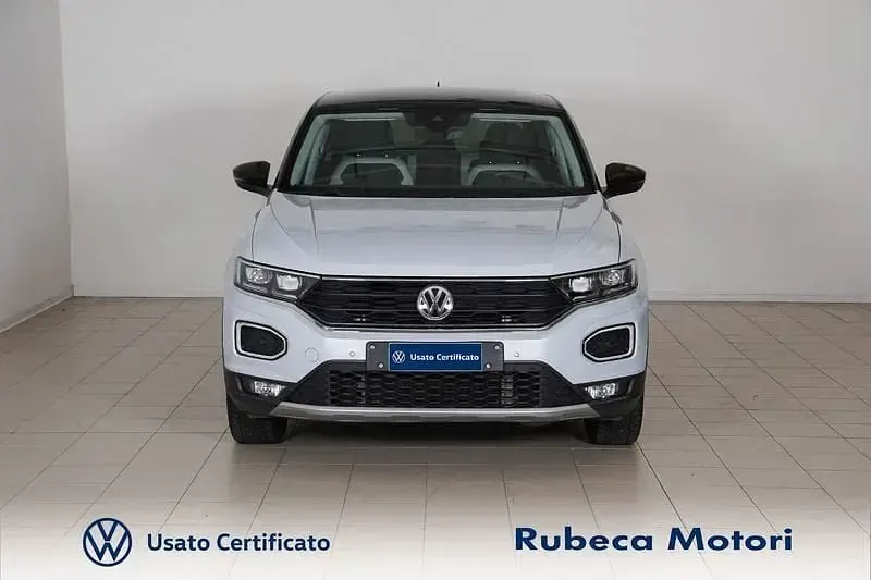 Usata VW T-Roc Advance 116 CV (85 kW) 2019 White silver SUV