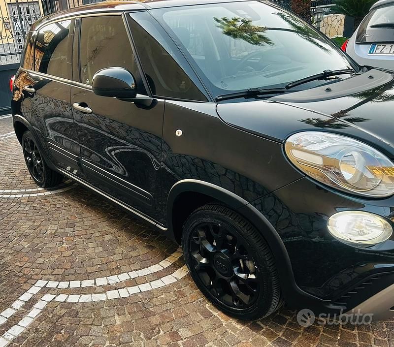 Usata Fiat 500L Cross 95 CV (69 kW) 2021 Nero Monovolume