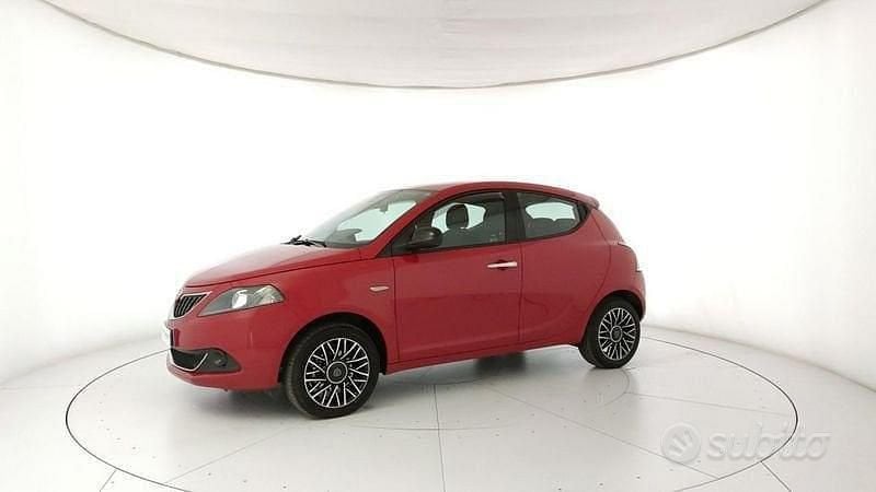 Usata Lancia Ypsilon S 2024 Rosso Utilitaria