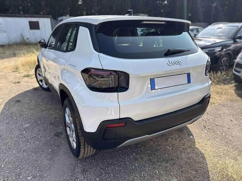 Usata Jeep Avenger Altitude 101 CV (74 kW) 2024 Bianco SUV