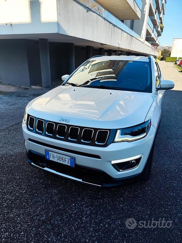 Usata Jeep Compass Limited 140 CV (102 kW) 2018 Bianco SUV