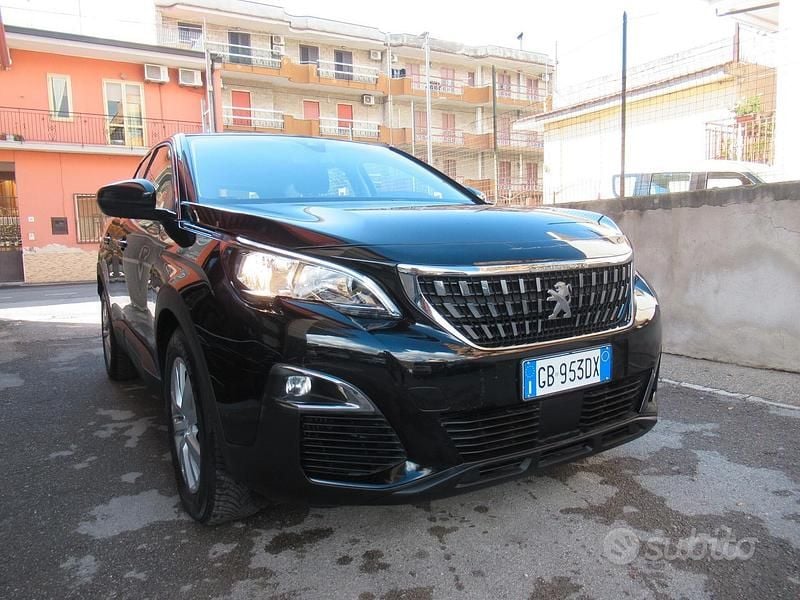 Usata Peugeot 3008 Business-Line 131 CV (96 kW) 2020 Nero SUV