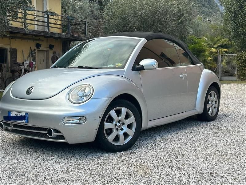 Usata VW New Beetle 2003 Grigio Utilitaria