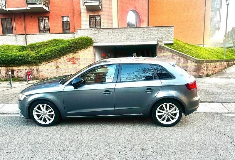 Usata Audi A3 2014 Grigio Berlina