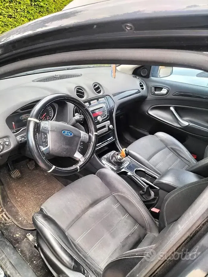 Usata Ford Mondeo 140 CV (102 kW) 2009 Grigio Station wagon
