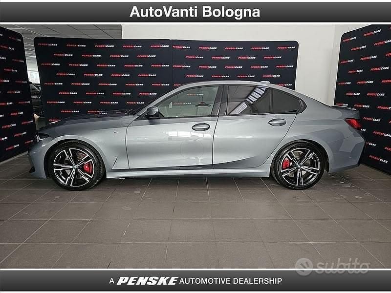 Usata BMW 320e M Sport 190 CV (139 kW) 2025 Grigio Berlina