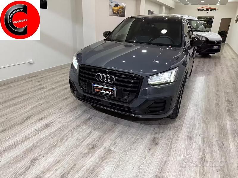 Usata Audi Q2 Comfort 150 CV (110 kW) 2020 Grigio SUV