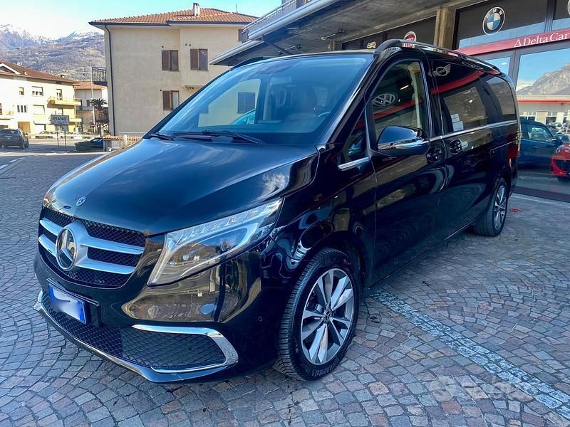 Usata Mercedes V250 Premium 190 CV (139 kW) 2021 Nero Monovolume