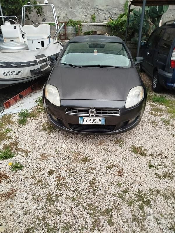 Grigio Usata 2007 Fiat Bravo Utilitaria | 1000 € (Super prezzo) - Immagine 1/4