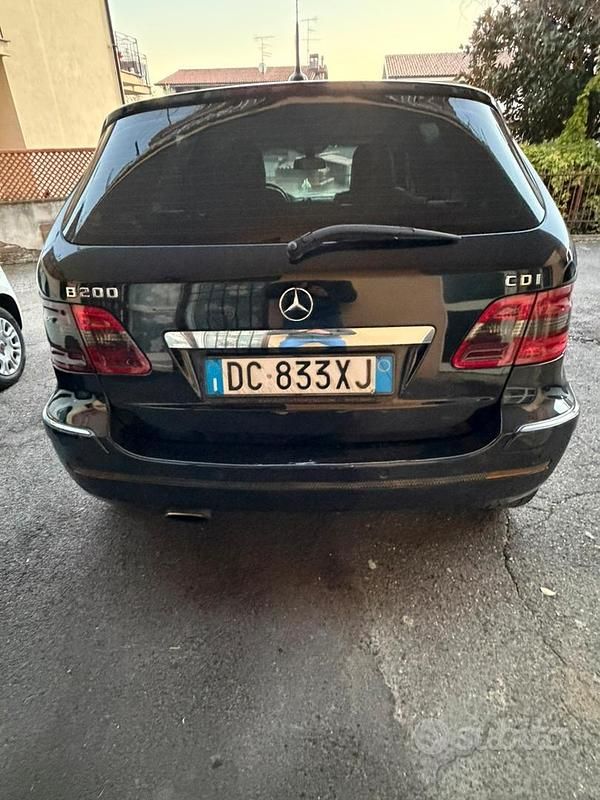 Usata Mercedes B200 2007 Nero Monovolume