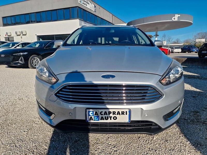 Usata Ford Focus Titanium 120 CV (88 kW) 2015 Argento Station wagon
