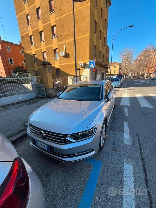 Usata VW Passat 150 CV (110 kW) 2018 Grigio Station wagon