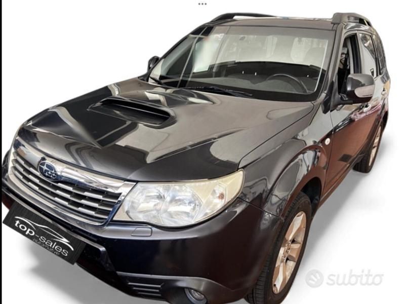 Usata Subaru Forester Exclusive+ 147 CV (108 kW) 2011 Nero SUV