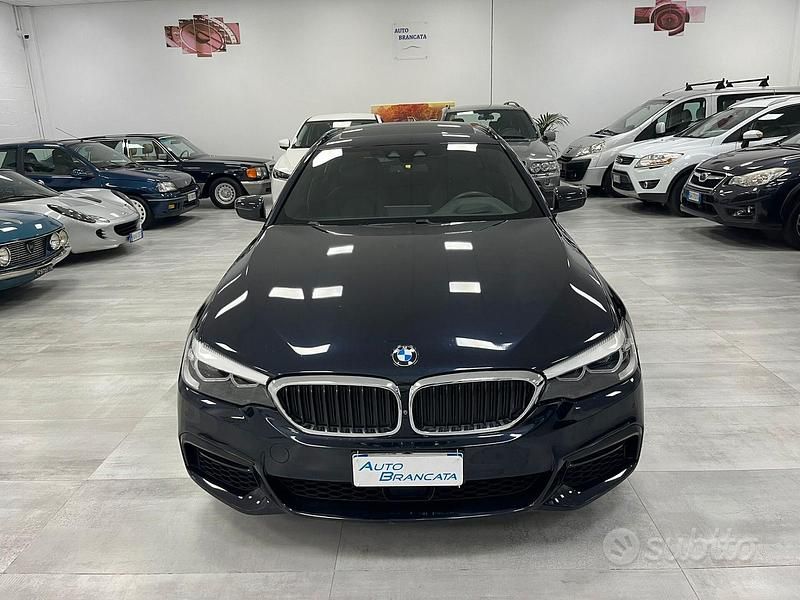 Usata BMW 525 M Sport 231 CV (169 kW) 2018 Blu/azzurro Station wagon