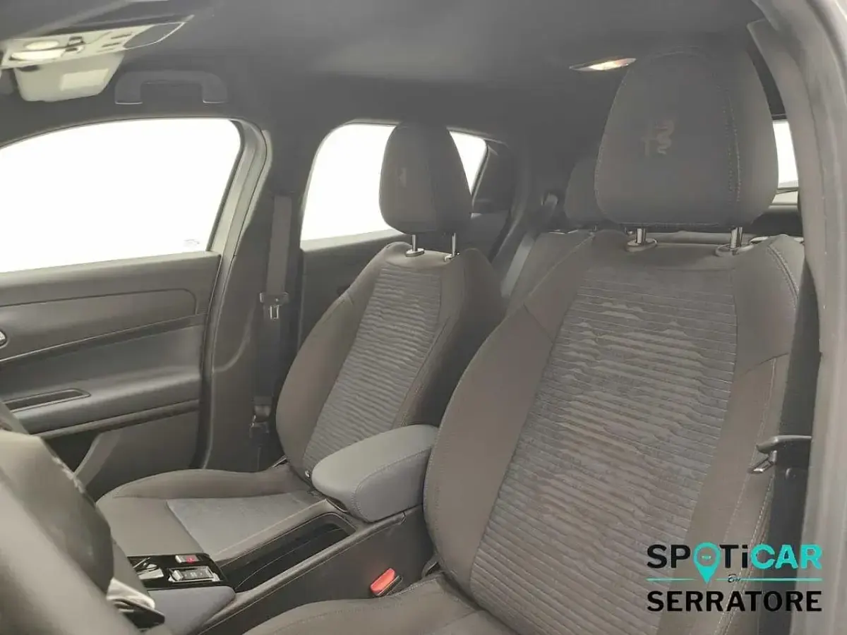 Usata Alfa Romeo Junior 145 CV (106 kW) 2025 Grigio SUV
