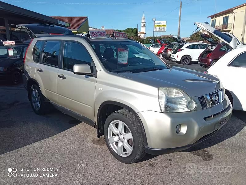Usata Nissan X-Trail 150 CV (110 kW) 2007 Grigio SUV