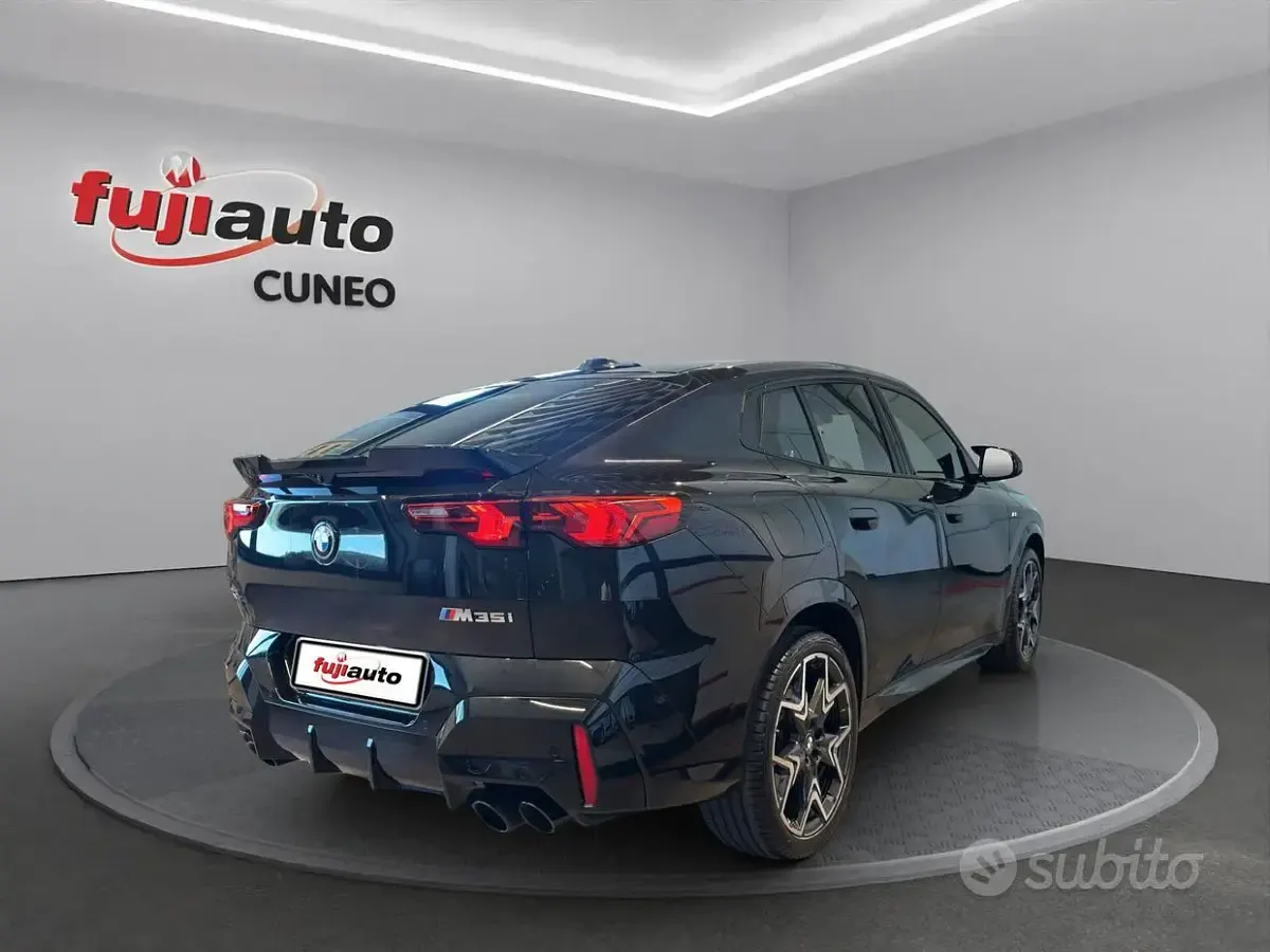 Usata BMW X2 M Sport 300 CV (220 kW) 2024 Black sapphire met SUV