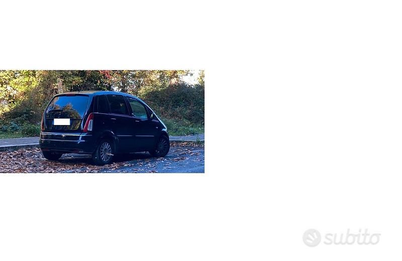 Usata Lancia Musa 2012 Nero Monovolume