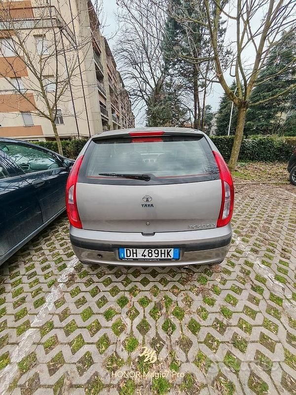 Usata Tata Indica 85 CV (62 kW) 2007 Utilitaria
