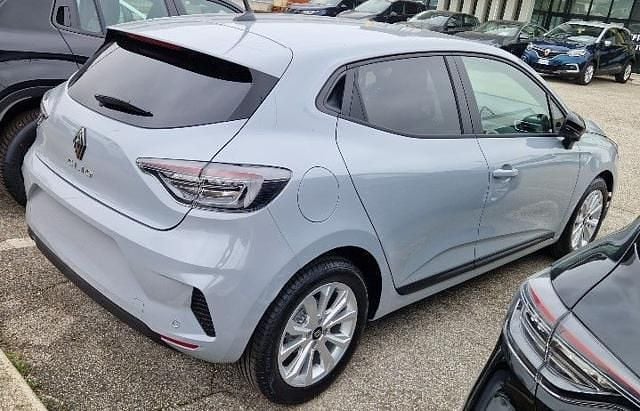 Nuova Renault Clio V 100 CV (73 kW) 2025 Grigio