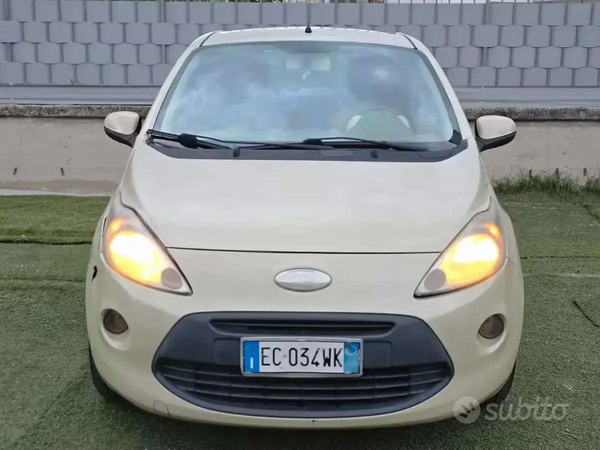 Usata Ford Ka 69 CV (50 kW) 2010 Verde Utilitaria