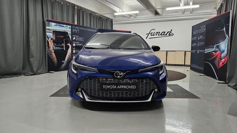 Usata Toyota Corolla Sport 98 CV (72 kW) 2023 Blu Station wagon