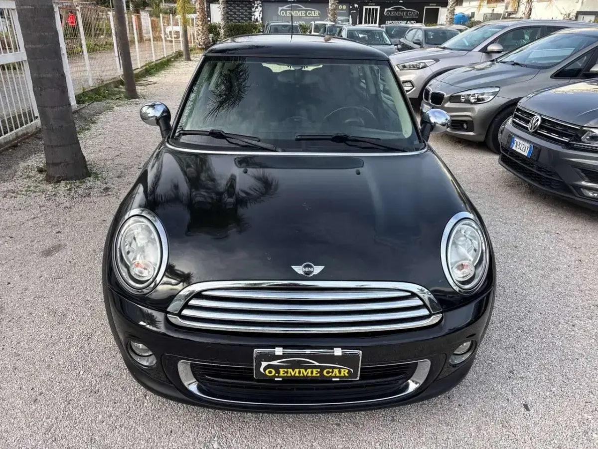 Usata Mini ONE 75 CV (55 kW) 2011 Nero Utilitaria