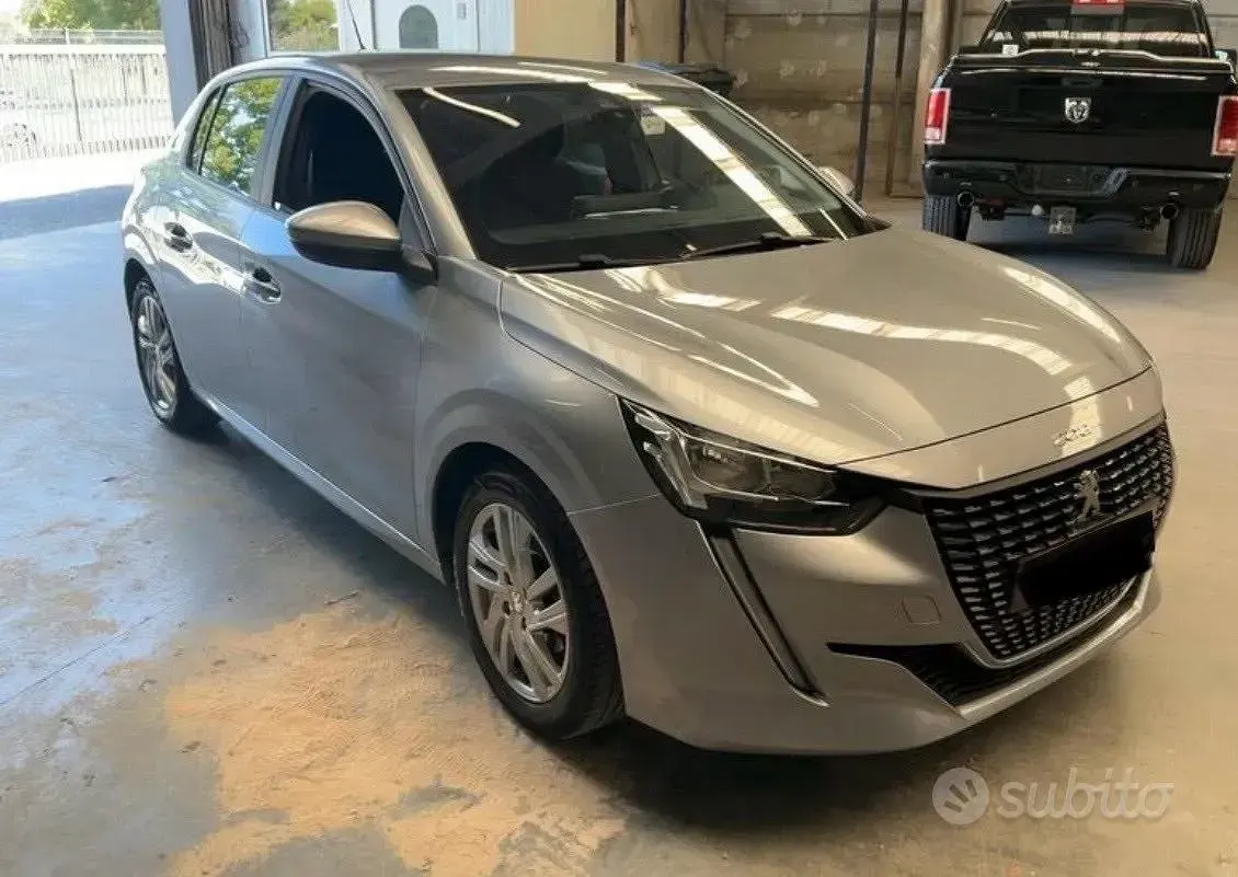Usata Peugeot 208 Active 75 CV (55 kW) 2020 Grigio Utilitaria