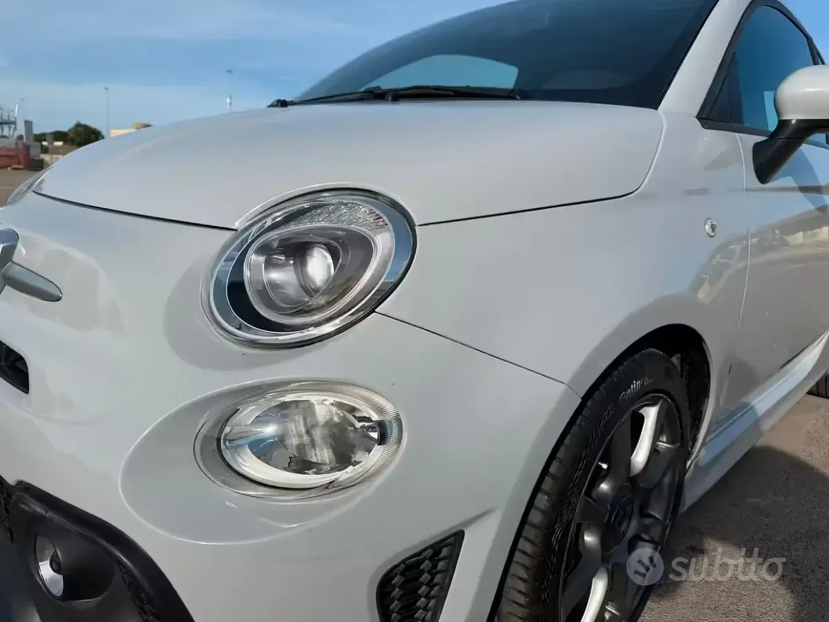 Usata Abarth 595 145 CV (106 kW) 2016 Grigio Berlina