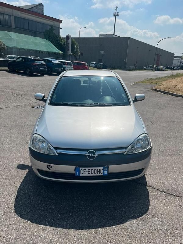 Usata Opel Corsa 2002 Grigio Utilitaria