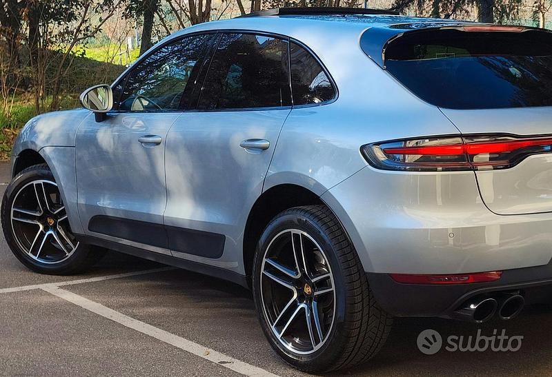Usata 2019 Porsche Macan SUV | 56.500 € (Cara) - Immagine 1/4