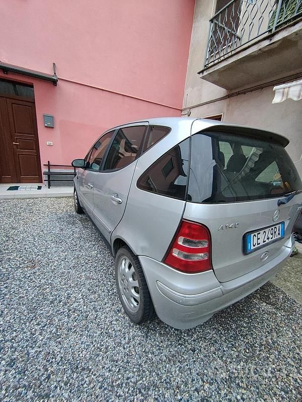 Usata Mercedes A140 82 CV (60 kW) 2003 Grigio Berlina