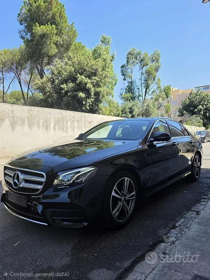 Usata Mercedes E220 Premium 2019 Nero Berlina