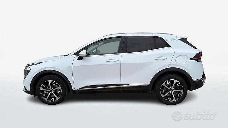 Usata Kia Sportage Style 230 CV (169 kW) 2023 Bianco SUV