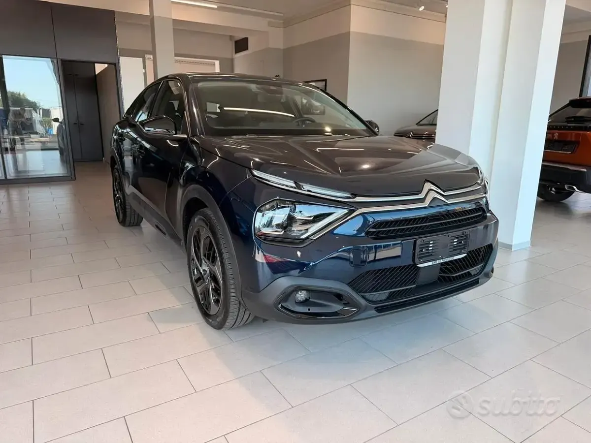 Begagnad Citroën C4 PureTech 131 HK (96 kW) 2025 Blå SUV