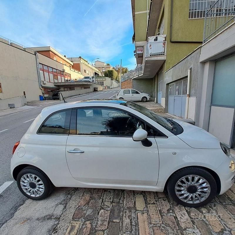 Usata Fiat 500 Lounge 95 CV (69 kW) 2018 Bianco Utilitaria