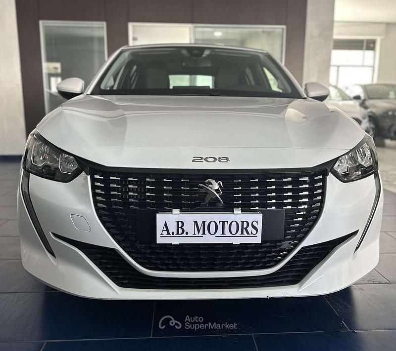 Usata Peugeot 208 Allure 102 CV (75 kW) 2021 Bianco Utilitaria