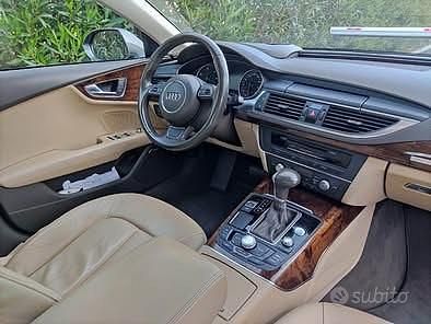 Usata Audi A7 245 CV (180 kW) 2012 Marrone Utilitaria
