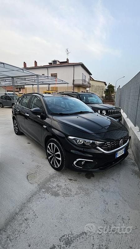 Usata Fiat Tipo 120 CV (88 kW) 2020 Nero Berlina