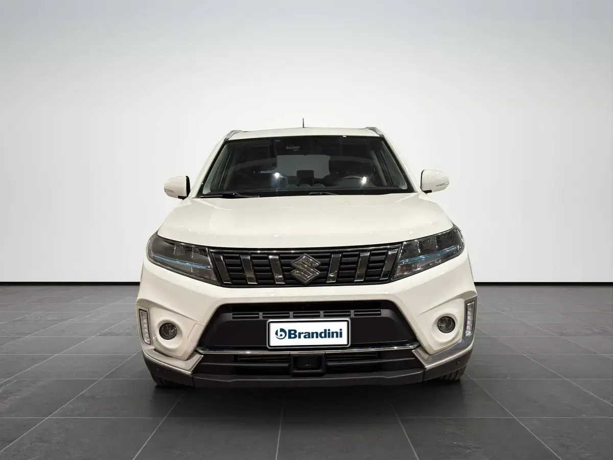 Usata Suzuki Vitara 129 CV (94 kW) 2023 Bianco SUV